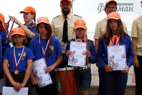 Фоторепортаж с парусной практики флотилии Флагман, прошедшей в июне 2017 года.